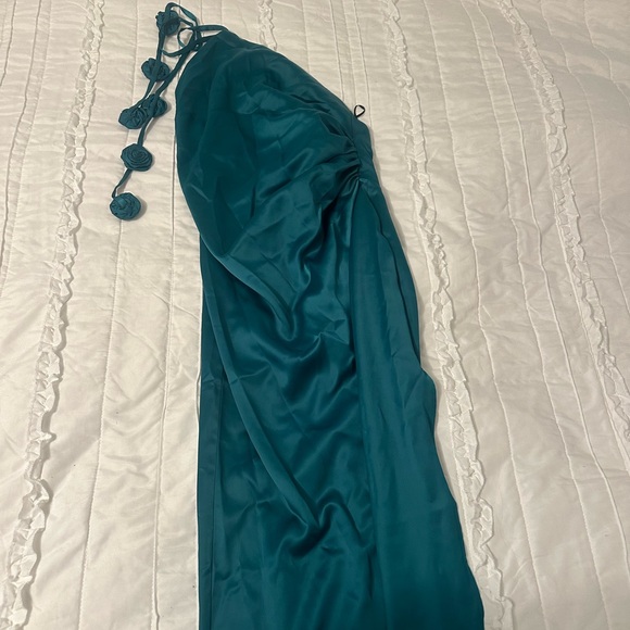 Revolve Emaline Gown in Teal Green small NWT - Picture 5 of 6